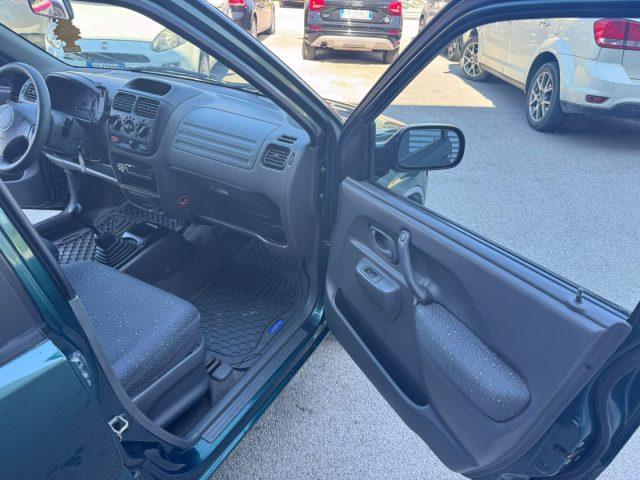 SUZUKI Ignis 1.3i 16V cat 4WD GL METANO 4X4 awd