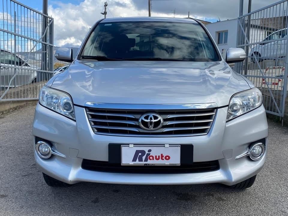 Toyota RAV 4 RAV4 Crossover 2.2 D-4D 150 CV DPF Exclusive