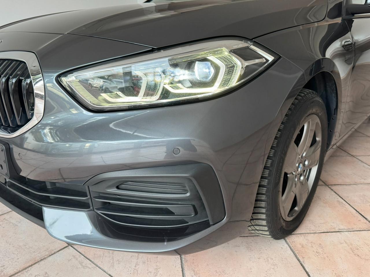 Bmw 116 116d 5p. Business Advantage - 2020