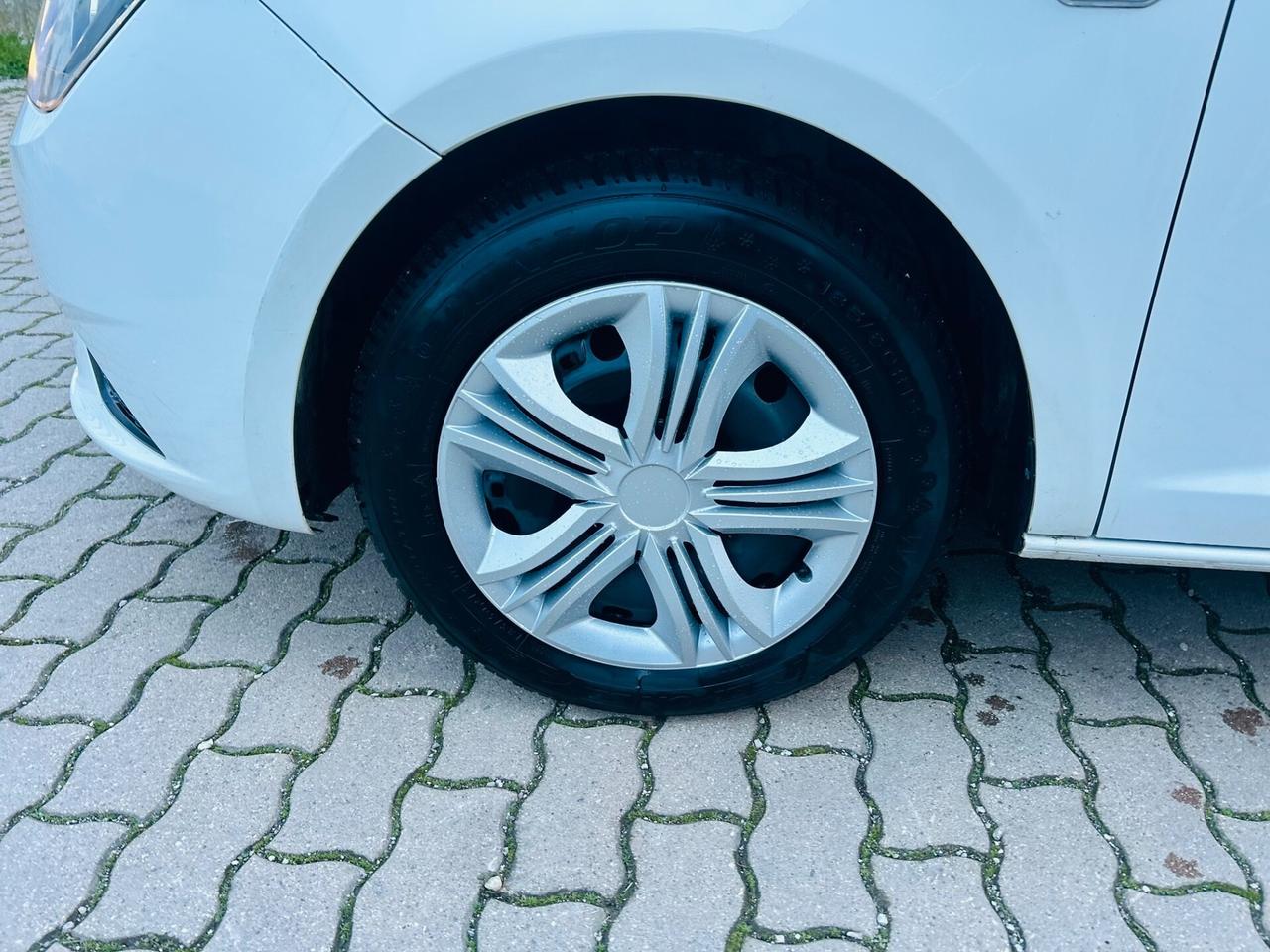 Seat Ibiza 1.0 75 CV 5P Connect Gold