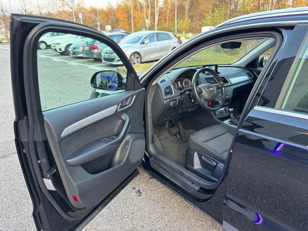 Audi Q3 2.0 TDI 120 CV S tronic Sport”TETTO APRIBILE”