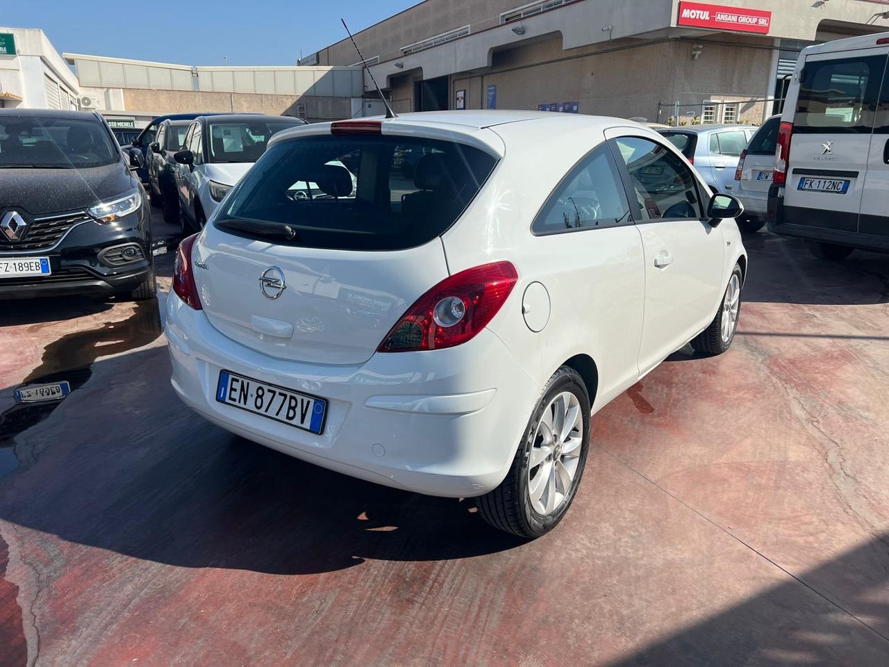 Opel Corsa 1.2 85CV 3 porte GPL-TECH Ecotec