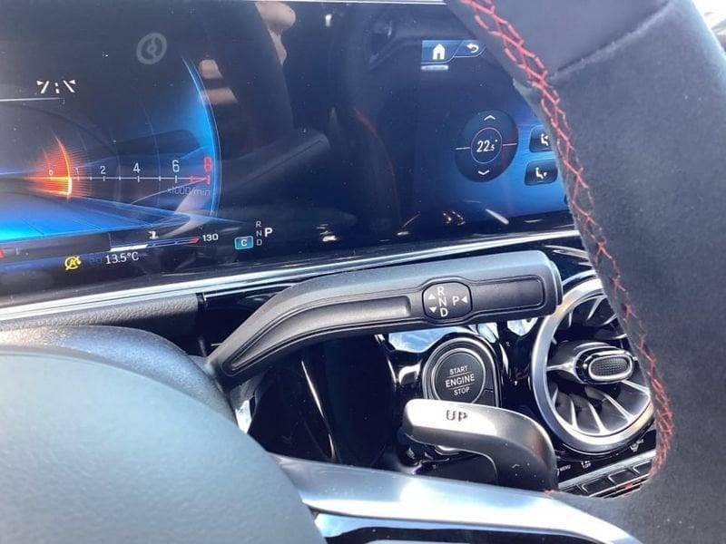 Mercedes-Benz GLA 45 S AMG 4Matic Racing Collection