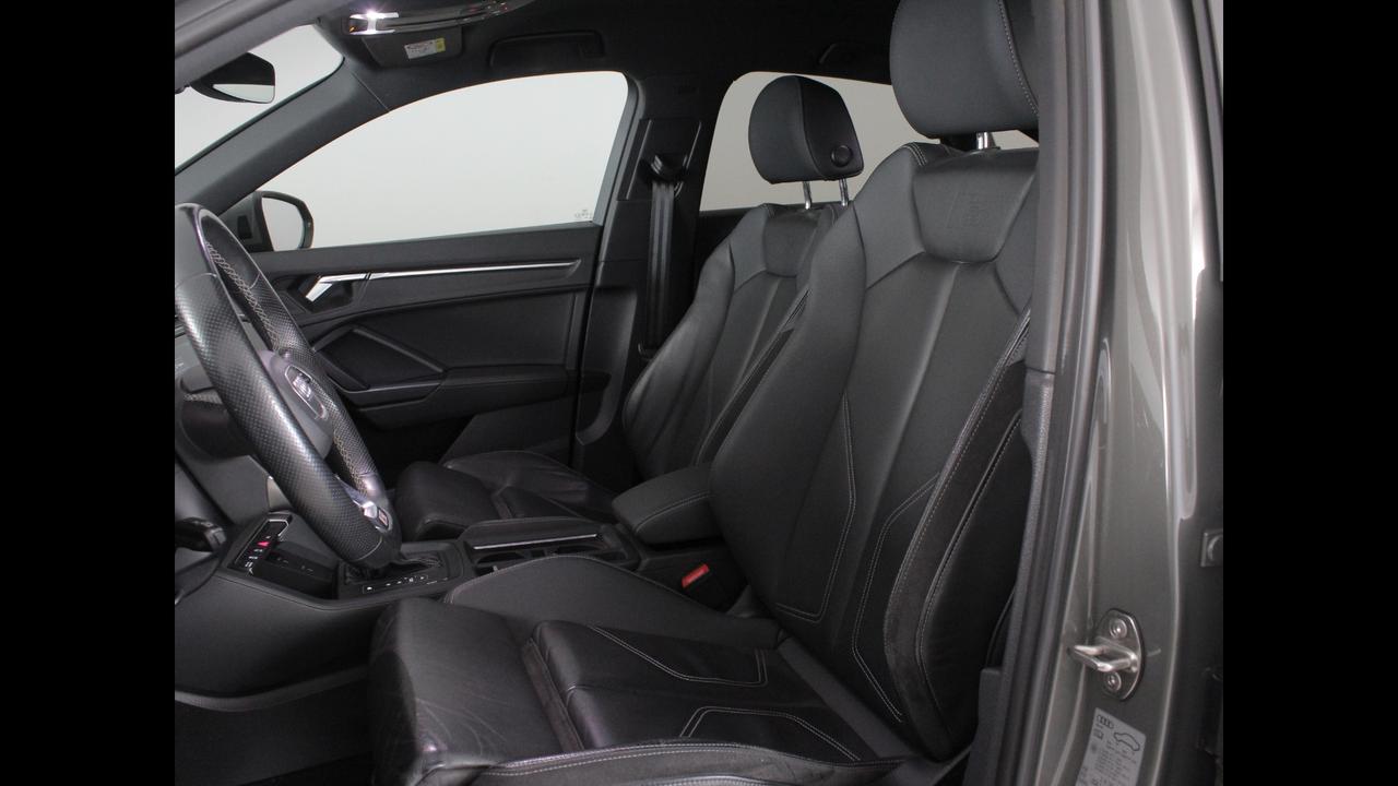 AUDI Q3 I 2019 Sportback - Q3 Sportback 35 2.0 tdi S line edition quattro s-tronic