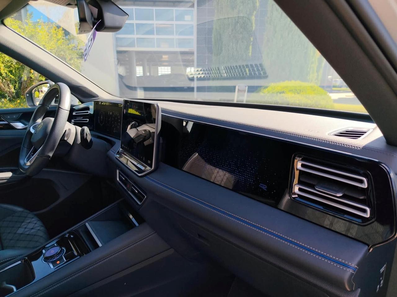 Volkswagen Tiguan 2.0 TDI 150 CV DSG R-Line