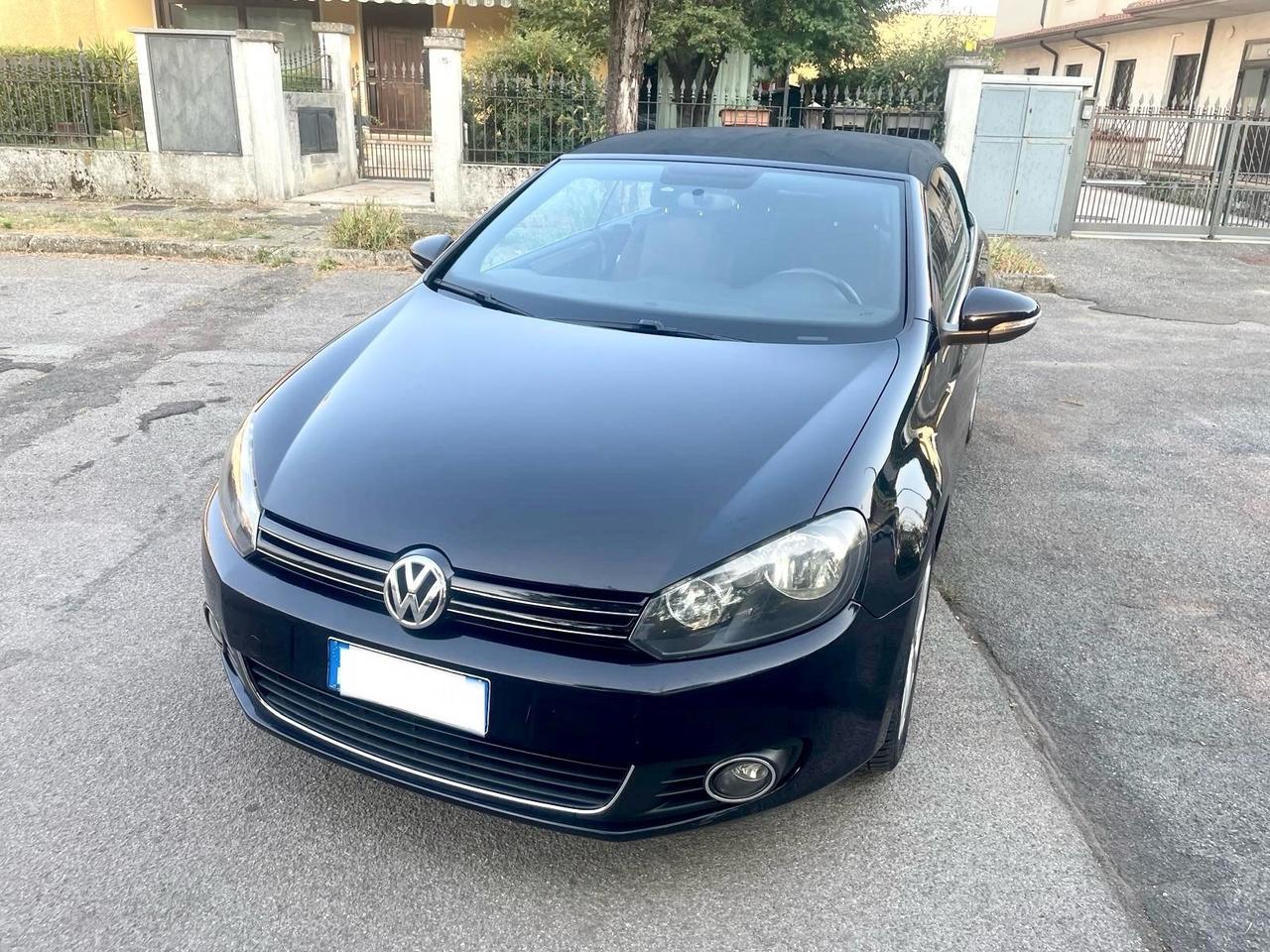 Volkswagen Golf Cabriolet 2.0 TDI DSG BlueM. Tech. 2013