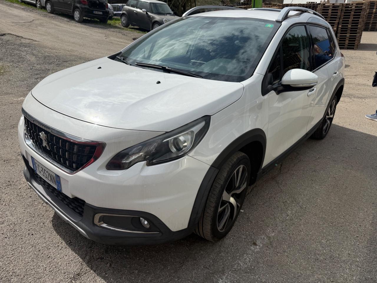 Peugeot 2008 BlueHDi 120 S&S Allure