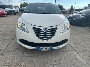Lancia Ypsilon 1.2 Silver (2015) | OK NEOPATENTATI - Elegante e Accessibile