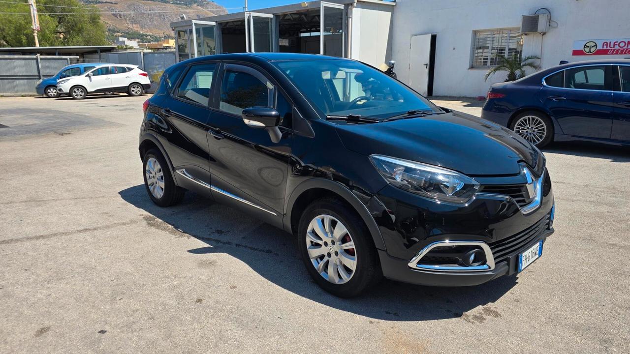 Renault Captur dCi 8V 90 CV Start&Stop Energy Iconic