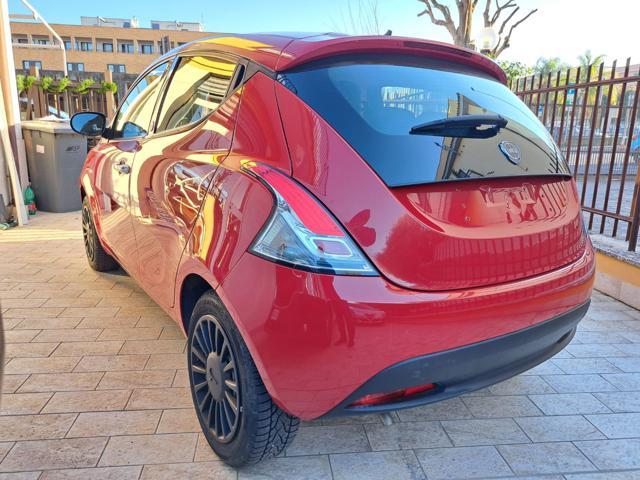 LANCIA Ypsilon 1.0 Hybrid 70CV 5POSTI - UNIPRO TAGLIANDATA