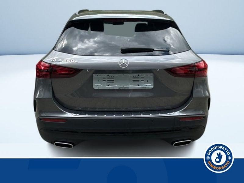 Mercedes-Benz GLA 250 E PLUG-IN HYBRID AUTOMATIC AMG line ADVANCED PLUS