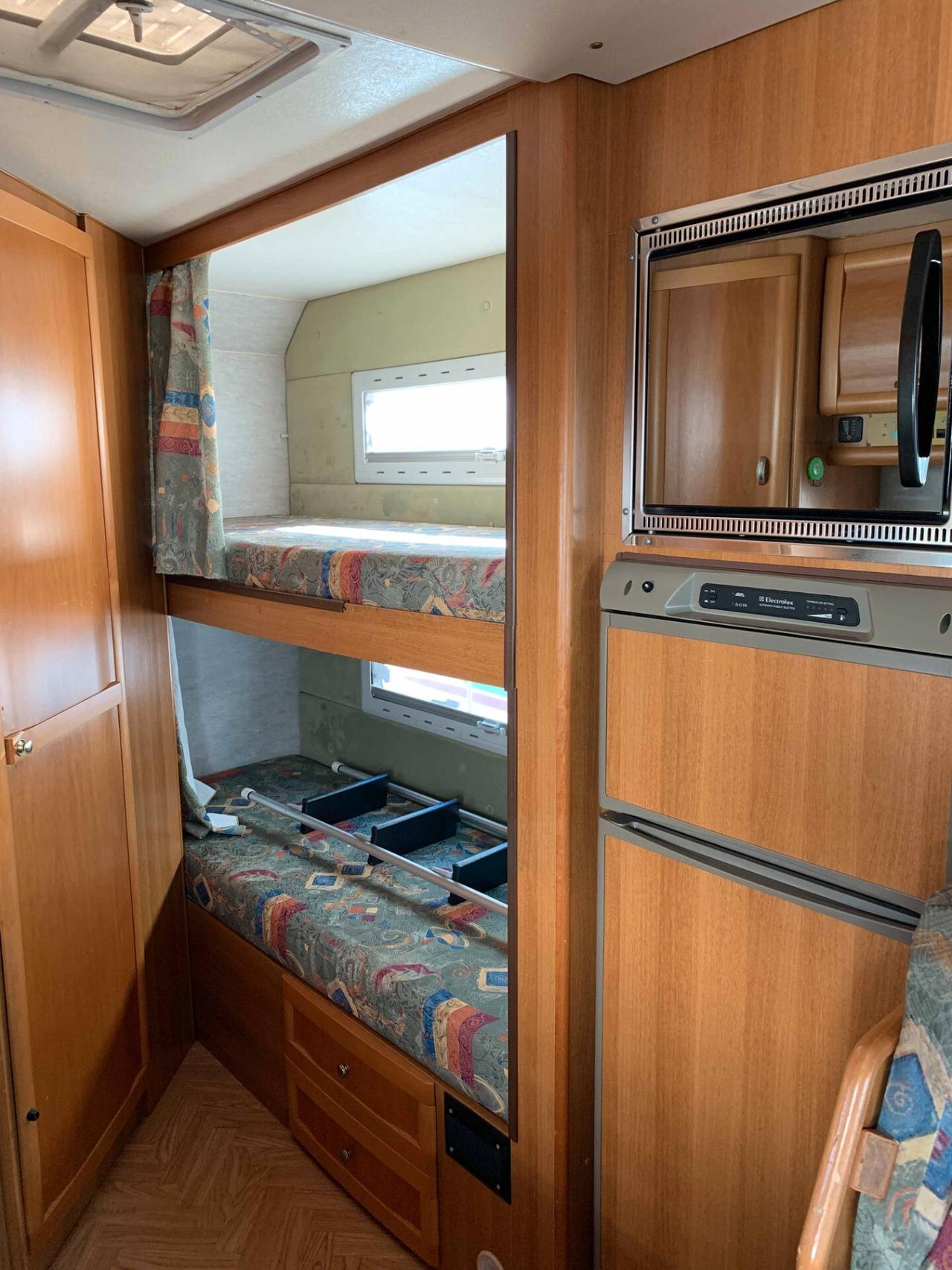 Ci International Elegant 440