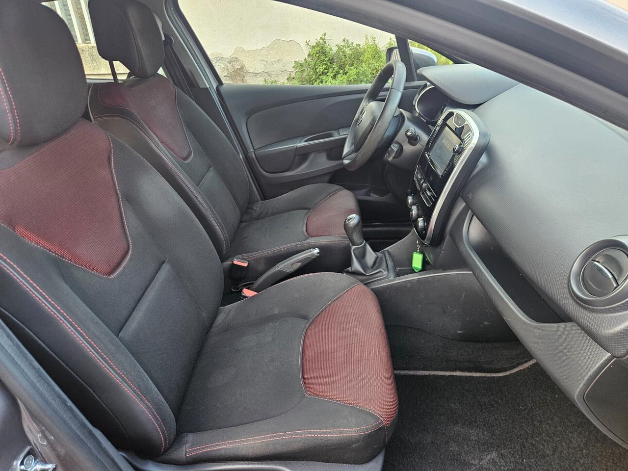 Renault Clio 1.5 dCi 8V 75CV 5 porte Costume National