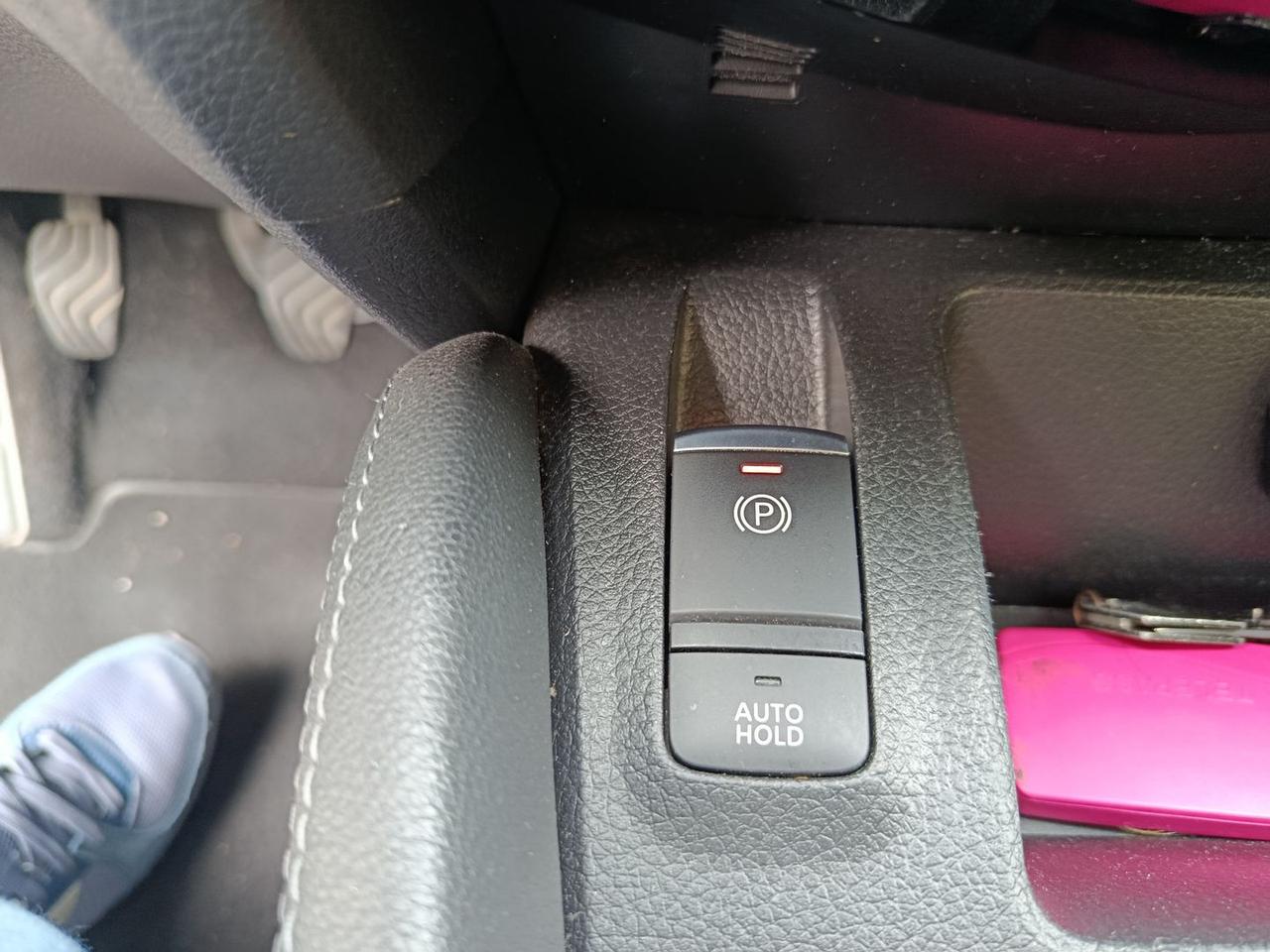 Nissan Qashqai 1.3 DIG-T Business #6833