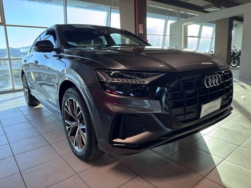 Audi Q8 50 TDI 286cv quattro tiptronic Sport
