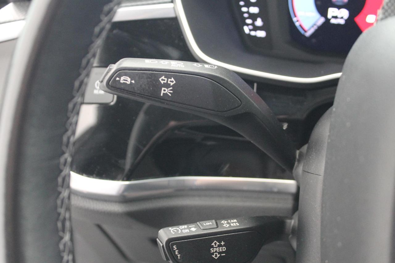 Audi Q3 Sportback 2.0 tdi S line Edition S-Tronic