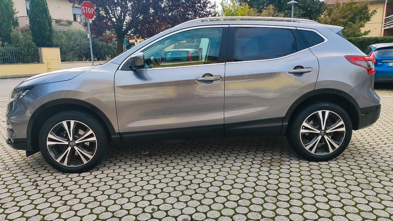 Nissan Qashqai 1.5 dCi Tekna