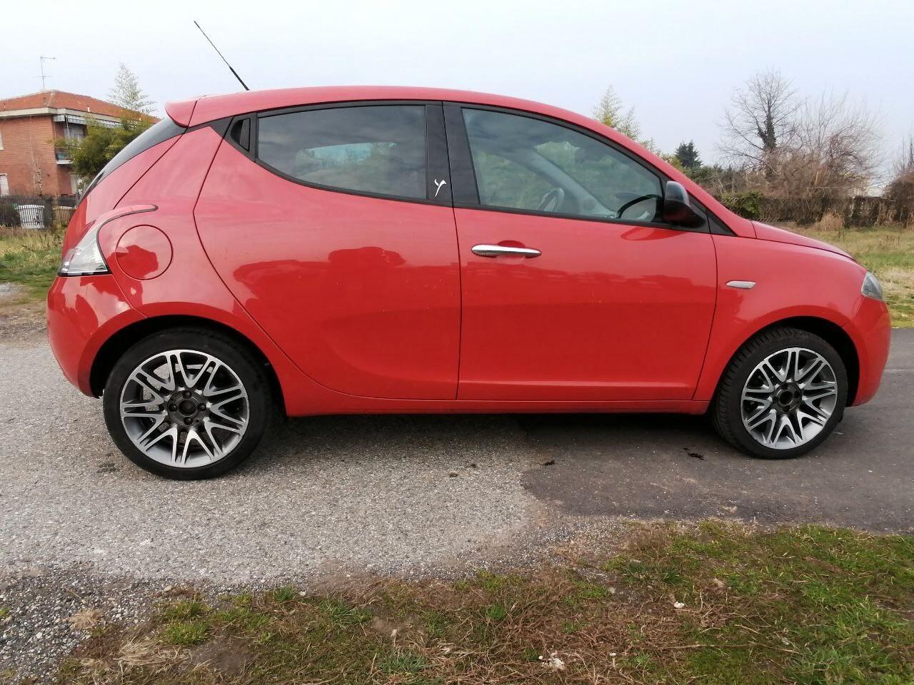 Lancia Ypsilon 1.3 MJT 16V 95 CV 5 porte S&S Platinum