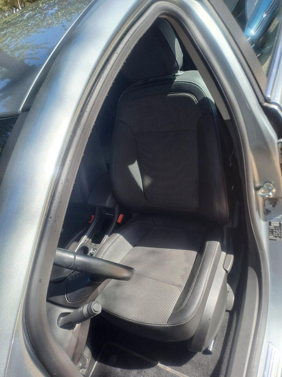 Opel Astra 1.4 Turbo 140CV 5 porte Cosmo km 118mila