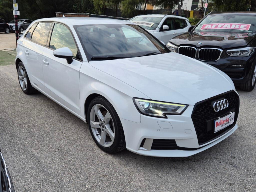 Audi A3 SPB 1.6 TDI SPORT NAVI LED