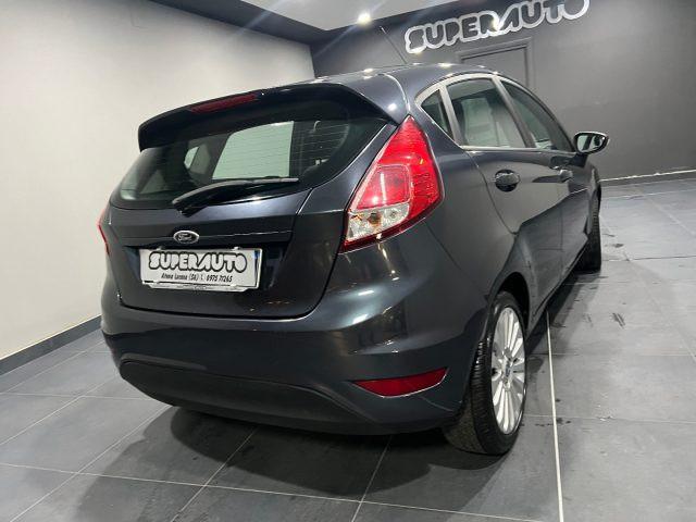 FORD Fiesta 1.6 TDCi 5 porte / 95 CV - E5