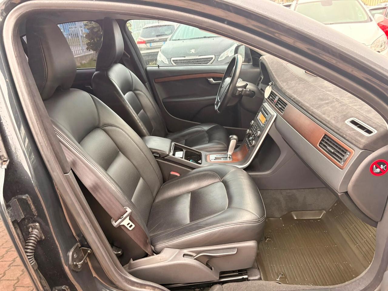 Volvo S80 2.4 D5 205 CV Geartronic Momentum