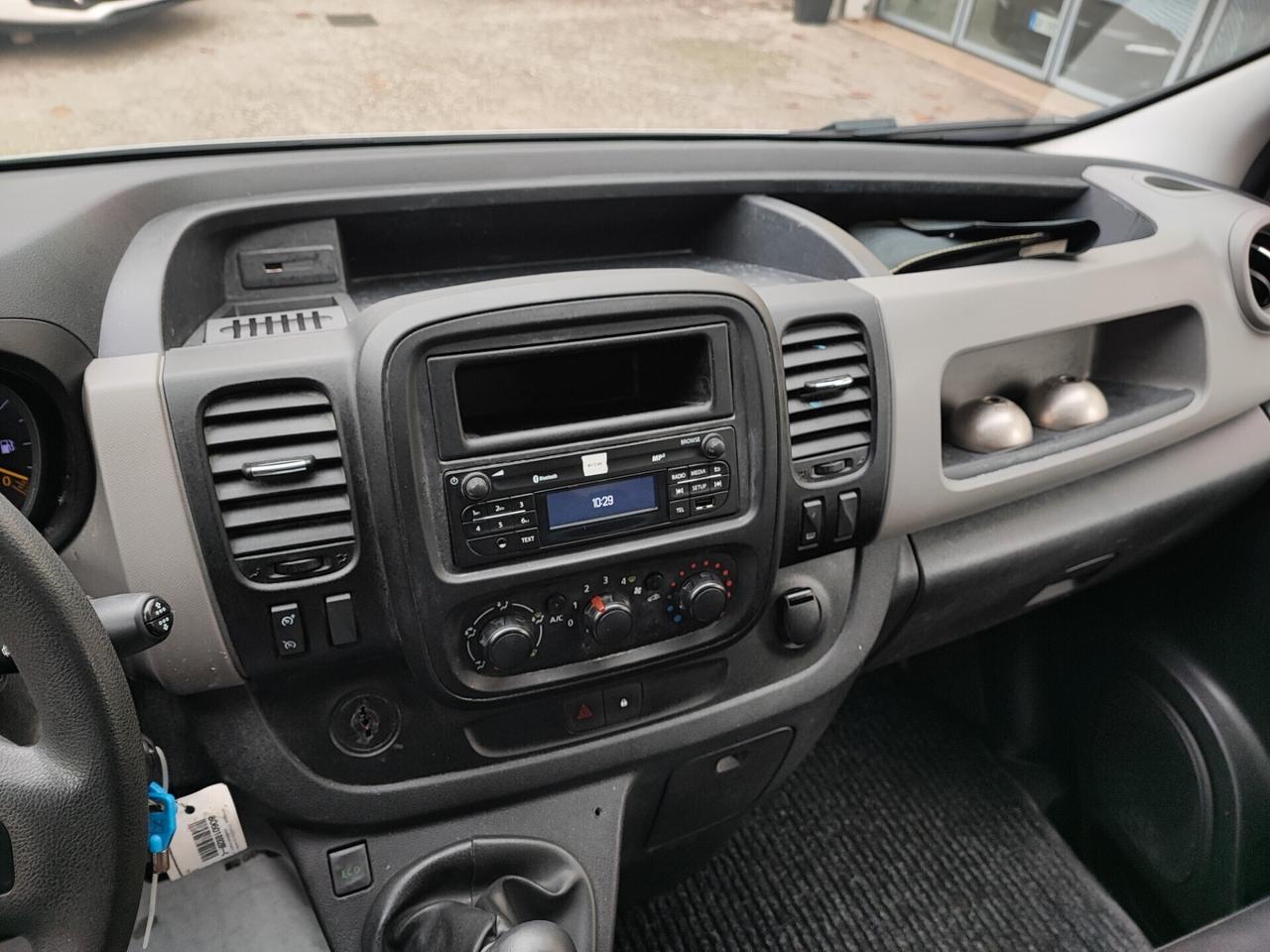 Renault Trafic KM 153.000 IVA COMPRESA