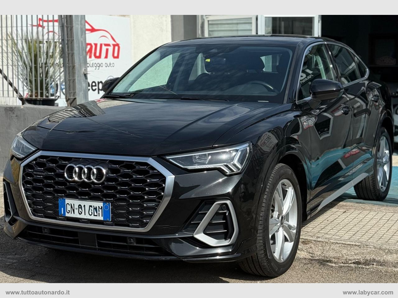 AUDI Q3 SPB 35 TDI quattro S tr. Ident. Black