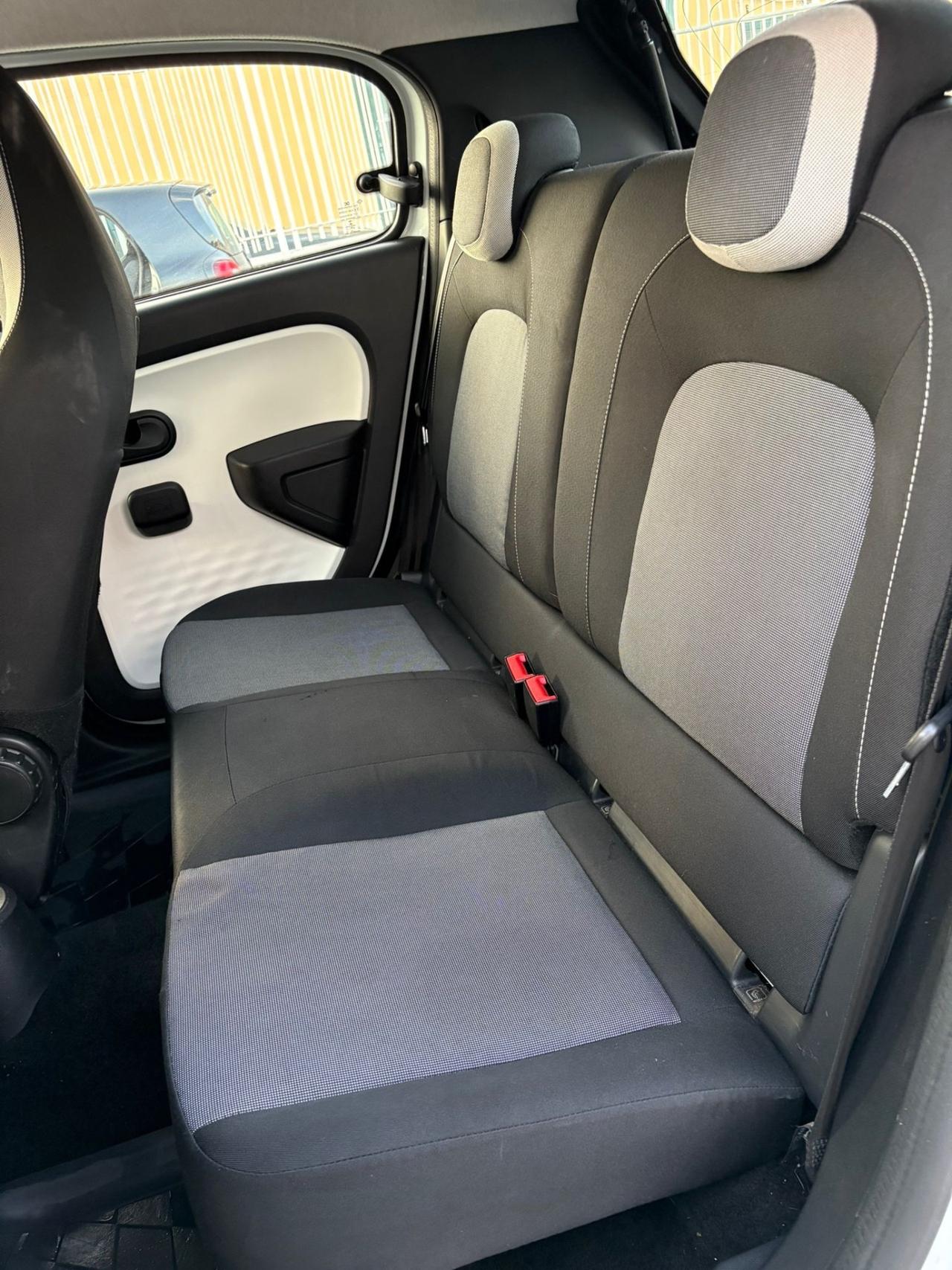 Renault Twingo SCe 65 CV Duel