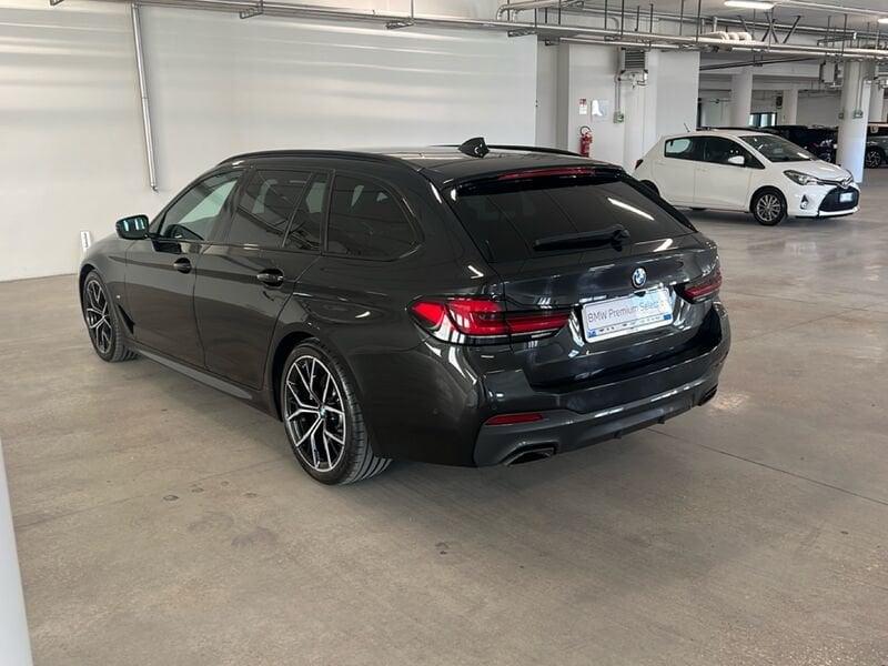 BMW Serie 5 G31 2020 Touring LCI D 530d Touring mhev 48V xdrive Luxury auto