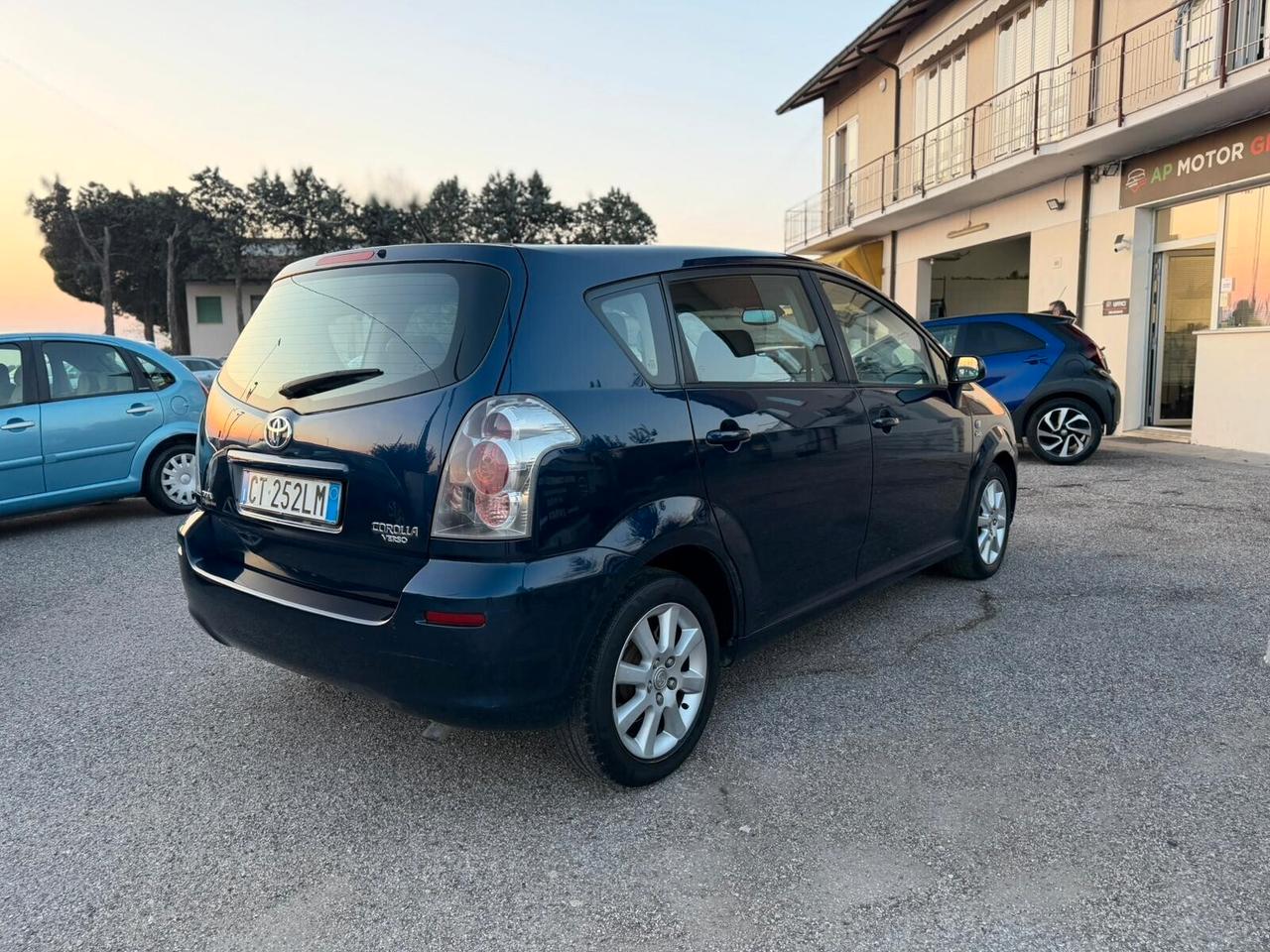 Toyota Corolla Verso 2.0 16V D-4D Sol