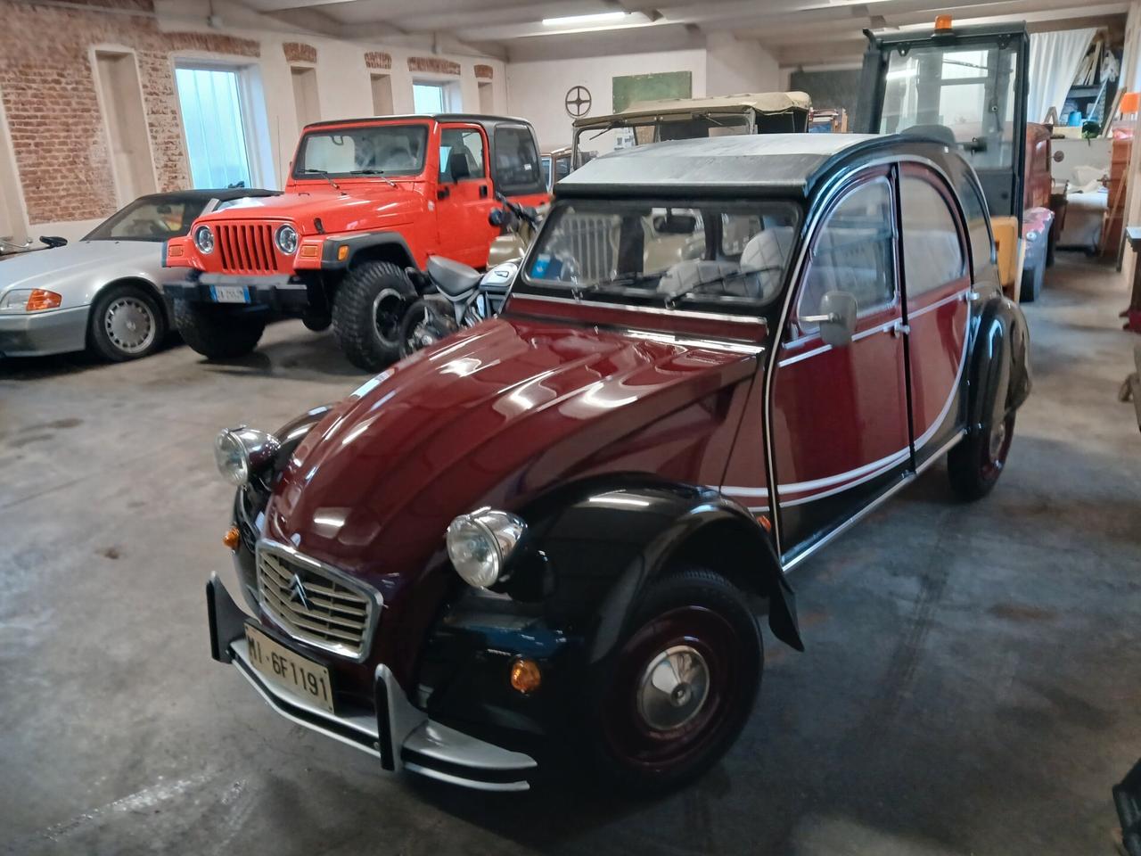 Citroen 2CV 6 Charleston