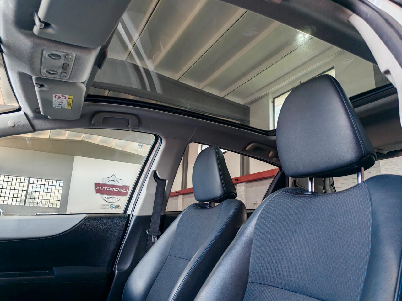 Toyota Yaris 1.5 Hybrid 100 cv Lounge CVT