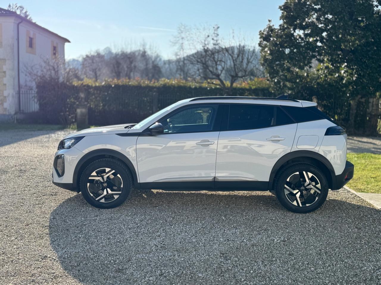 Peugeot 2008 BlueHDi 130 S&S EAT8 Allure Pack