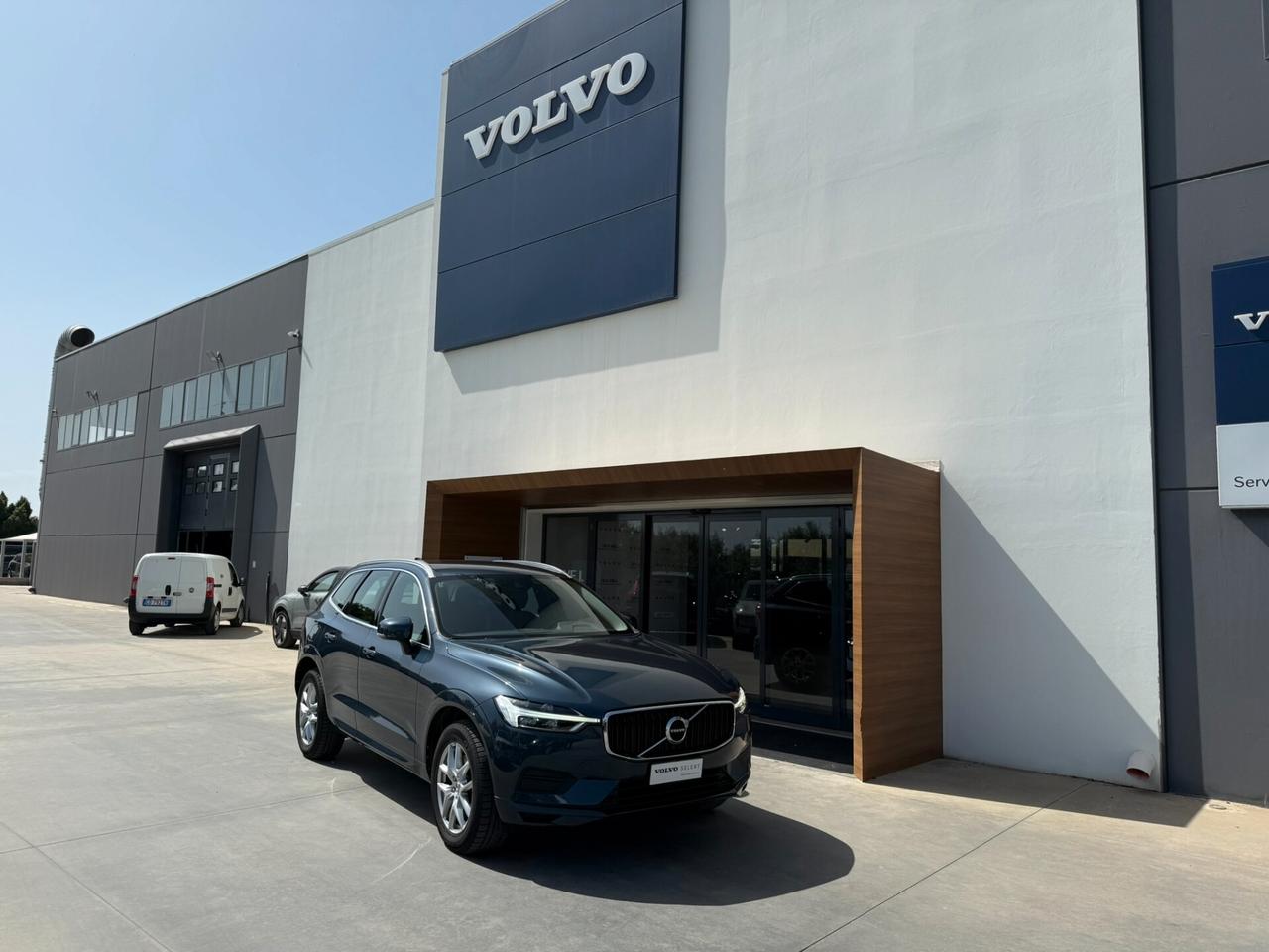 Volvo XC 60 XC60 B4 (d) AWD Geartronic Business