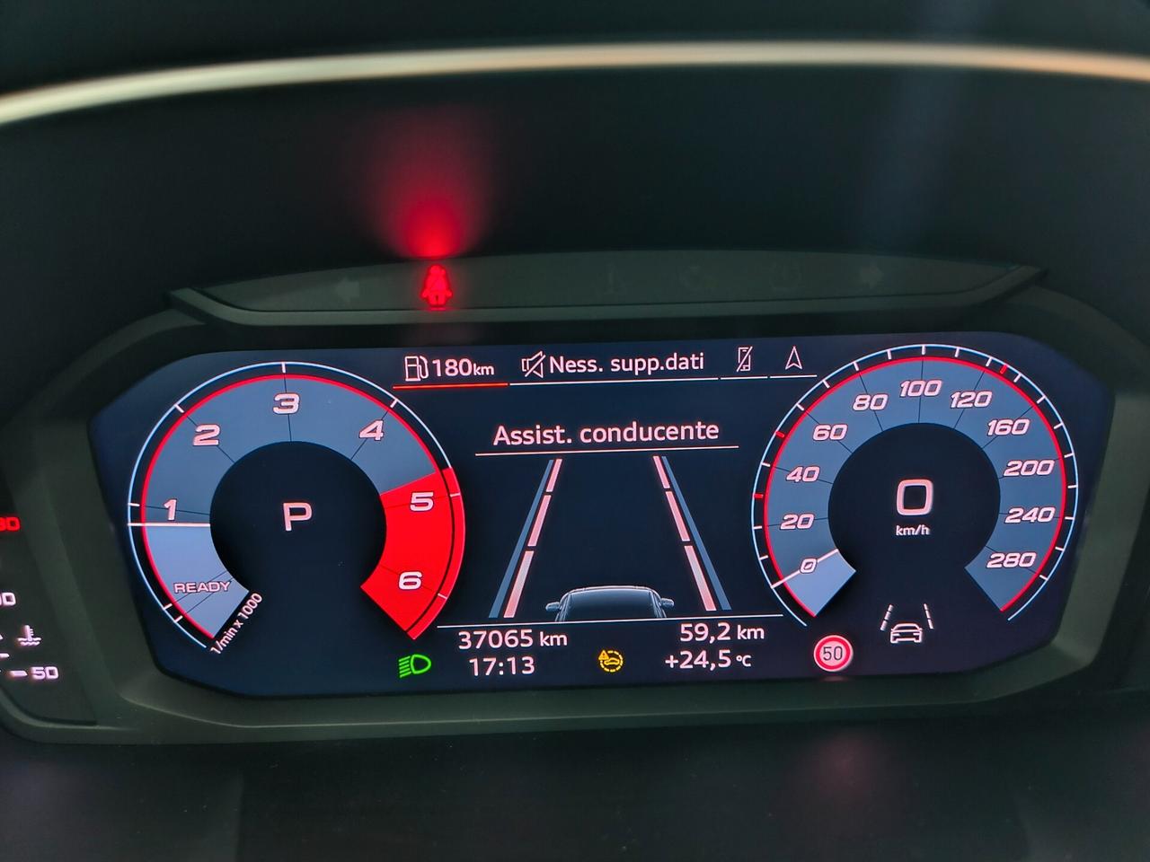 Audi Q3 35 TDI S tronic Business