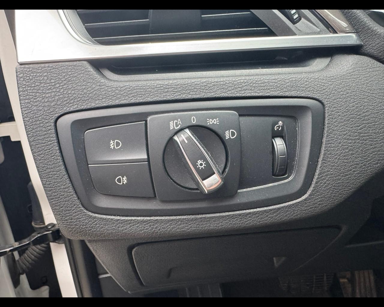BMW X1 (F48) - X1 xDrive18d xLine