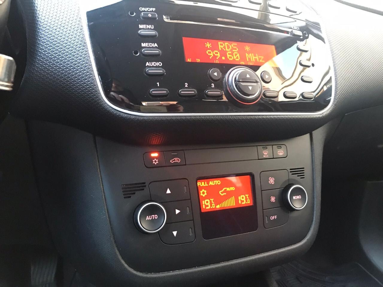 Fiat Punto Evo 1.3 Mjt 75 CV DPF 5 porte S&S Dynamic