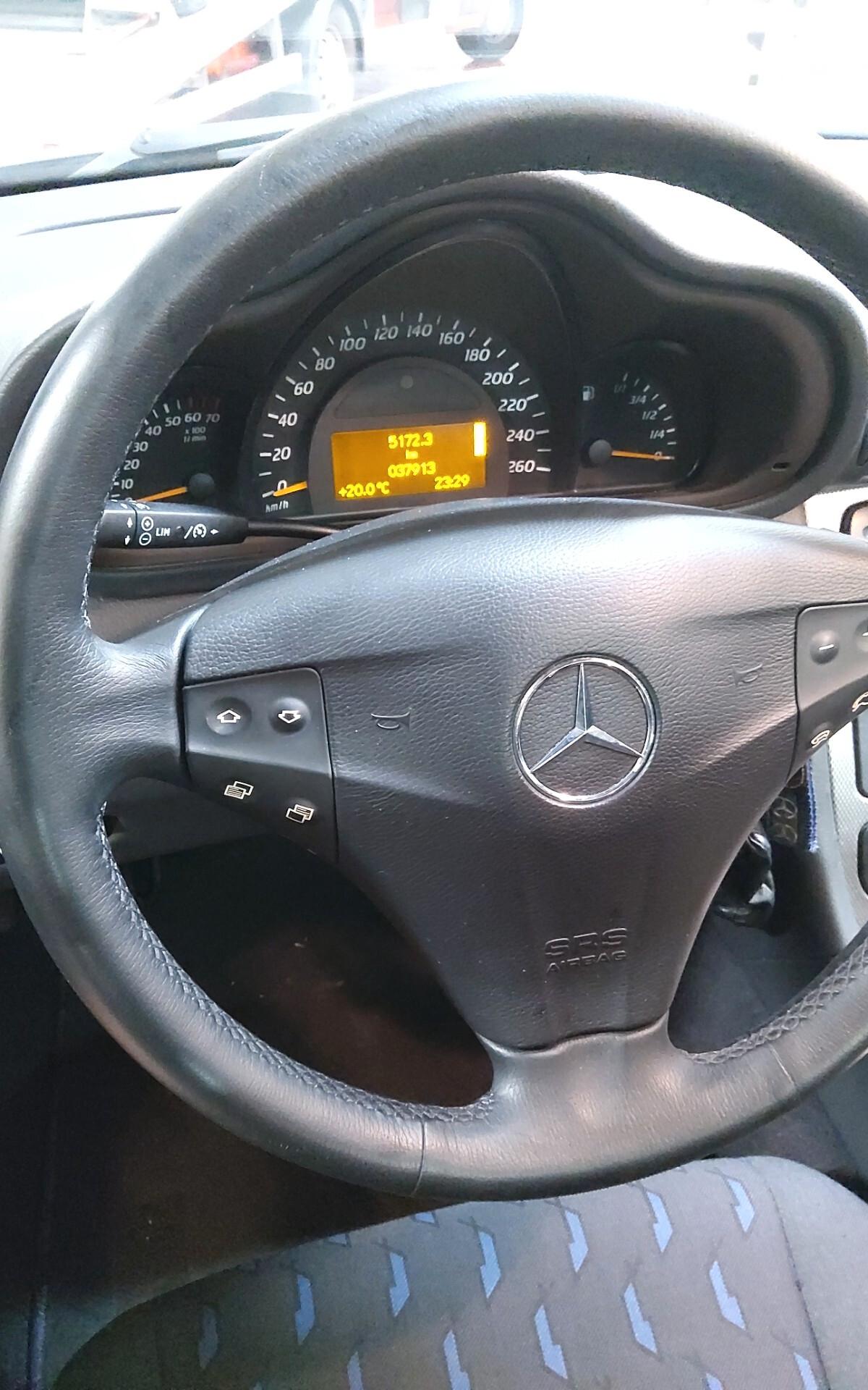 Mercedes-benz C 200 SPORT COUPÉ SOLO 37.000KM.