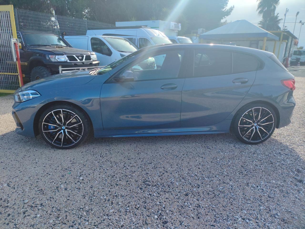 Bmw 120 120d 5p. Msport GUSCI-BLACK PACK-19"