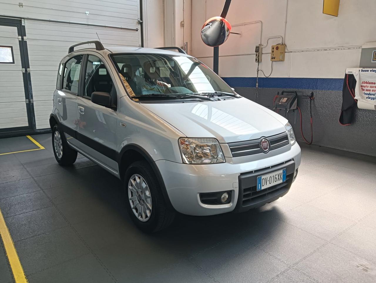 Fiat Panda 1.2 4x4 Climbing