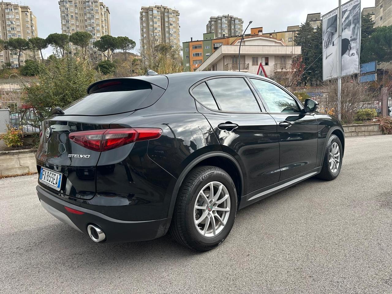Alfa Romeo Stelvio 2.2 Turbodiesel 160 CV AT8 RWD Business