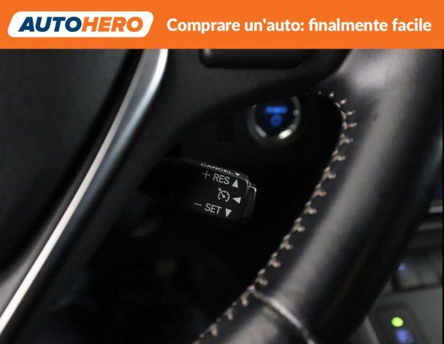 TOYOTA Auris 1.8 Hybrid Style