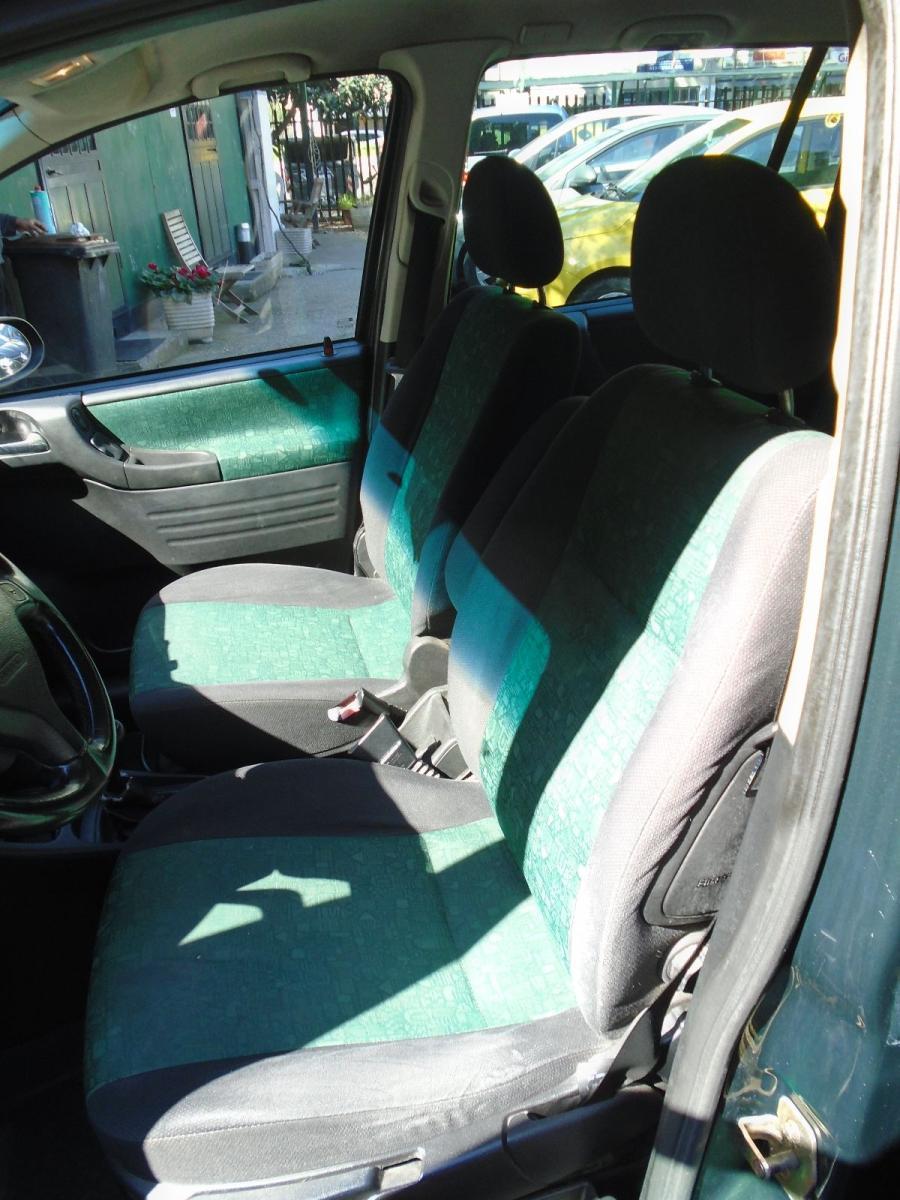 OPEL Zafira '2001 1.6i 16v 7 POSTI