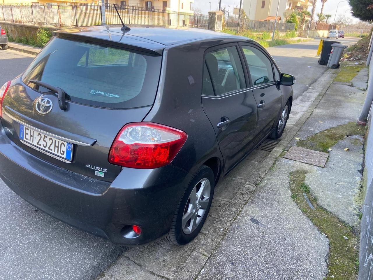 Toyota Auris 1.4 D-4D M-MT 5 porte Active