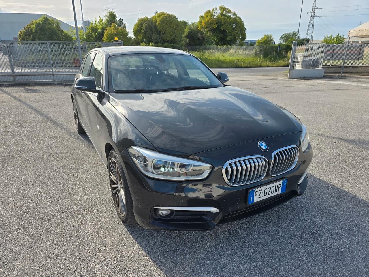 Bmw 116d 5p. Urban