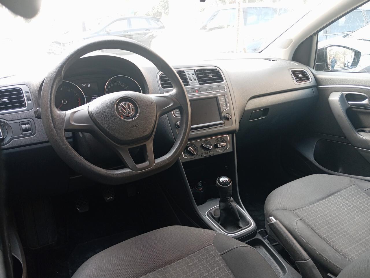 Volkswagen Polo 1.0 Comfortline E6 offerta del mese