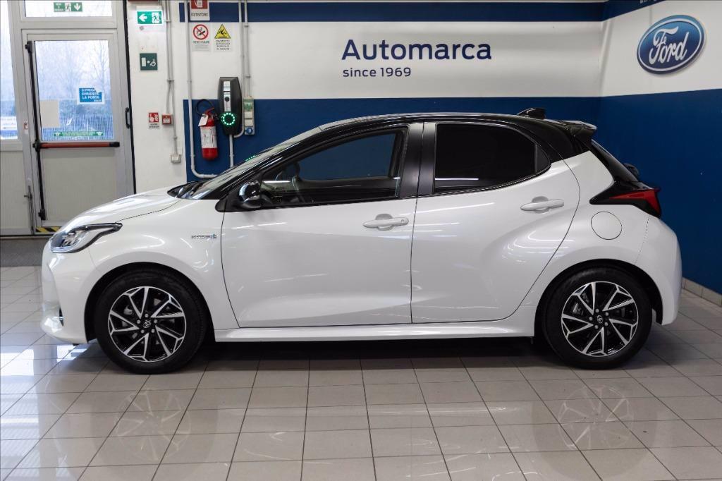 TOYOTA Yaris 1.5h Style del 2021