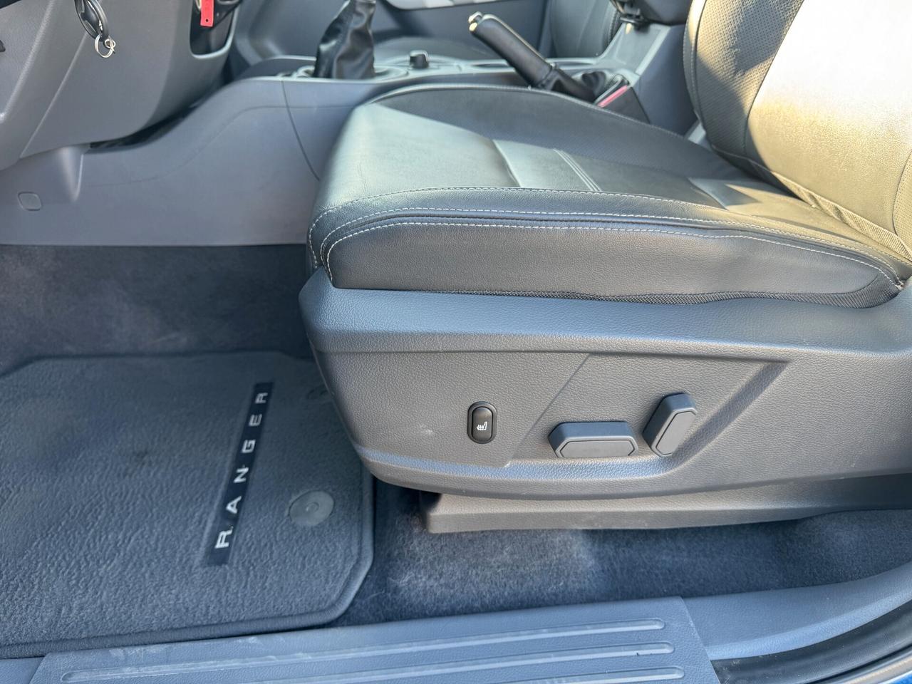 Ford Ranger Limited Dop.Cab. 3.2 TDCi 200CV Manuale