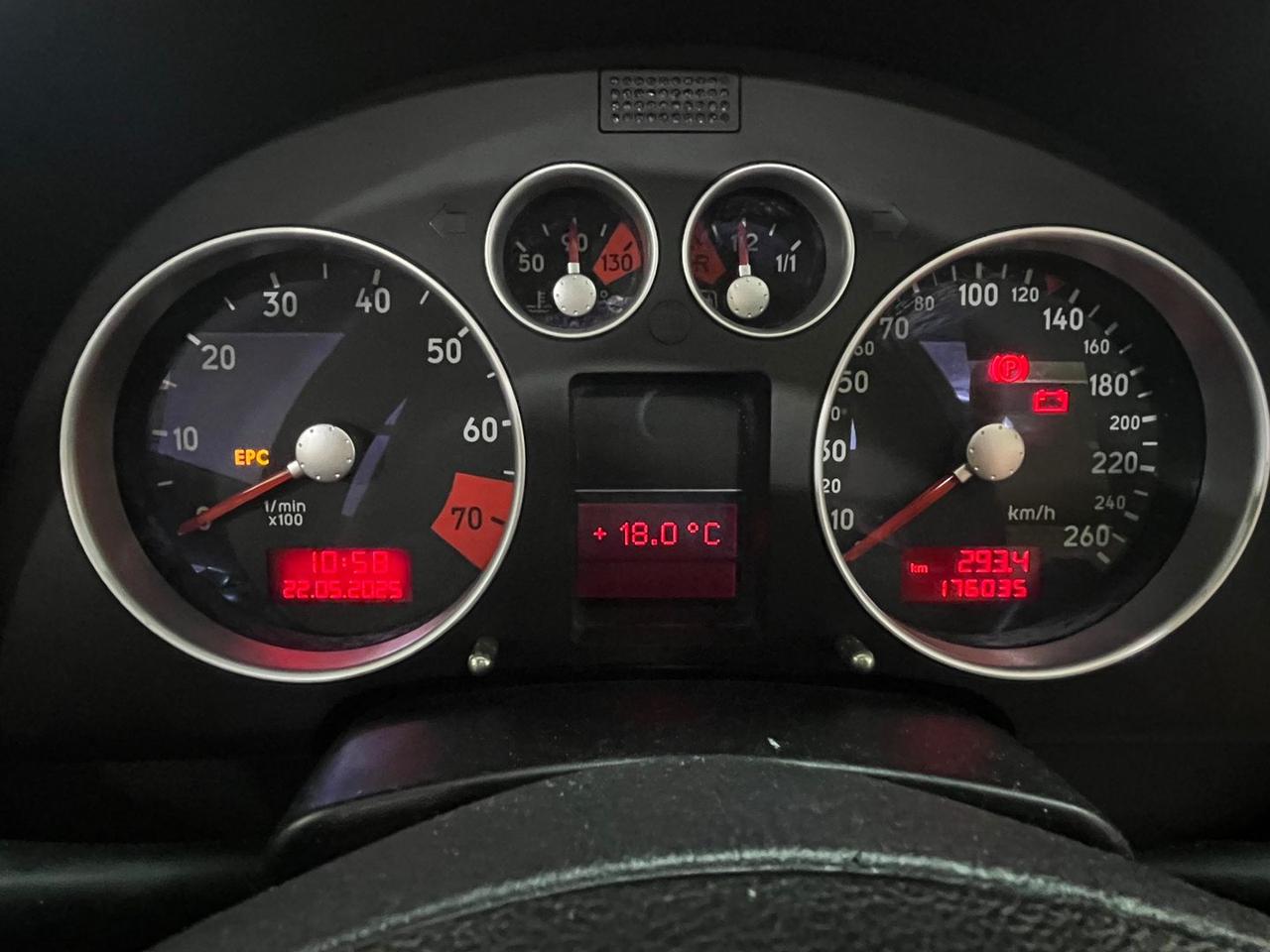 Audi TT 1.8 cabrio 180cv